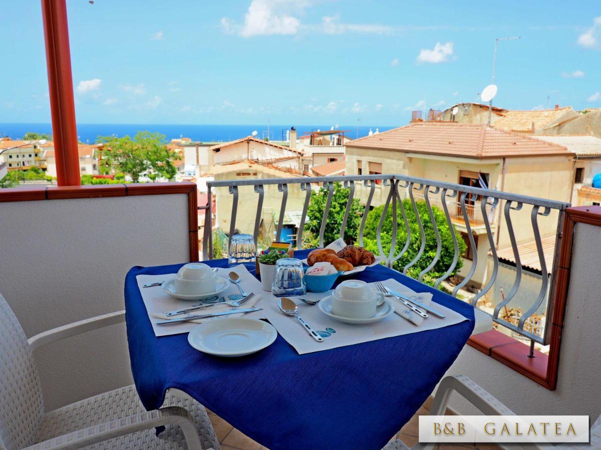 B&B Galatea Santa Domenica  Eksteriør billede