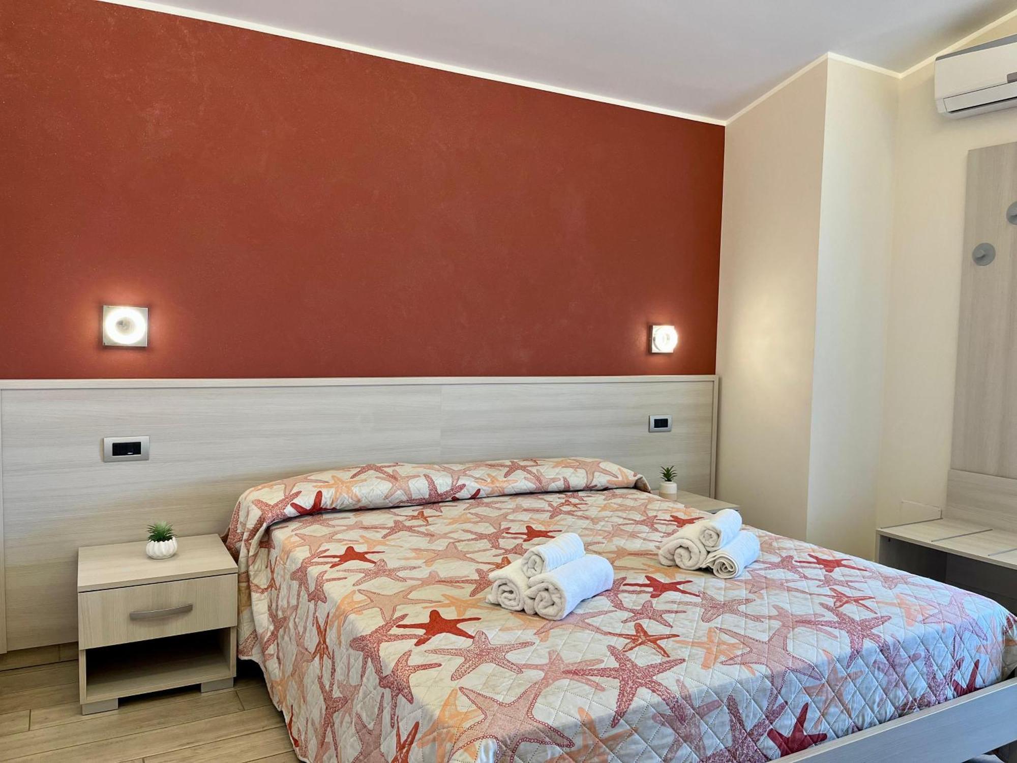 B&B Galatea Santa Domenica  Eksteriør billede